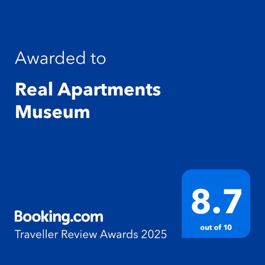 Real Apartments Museum Budapeste Exterior foto